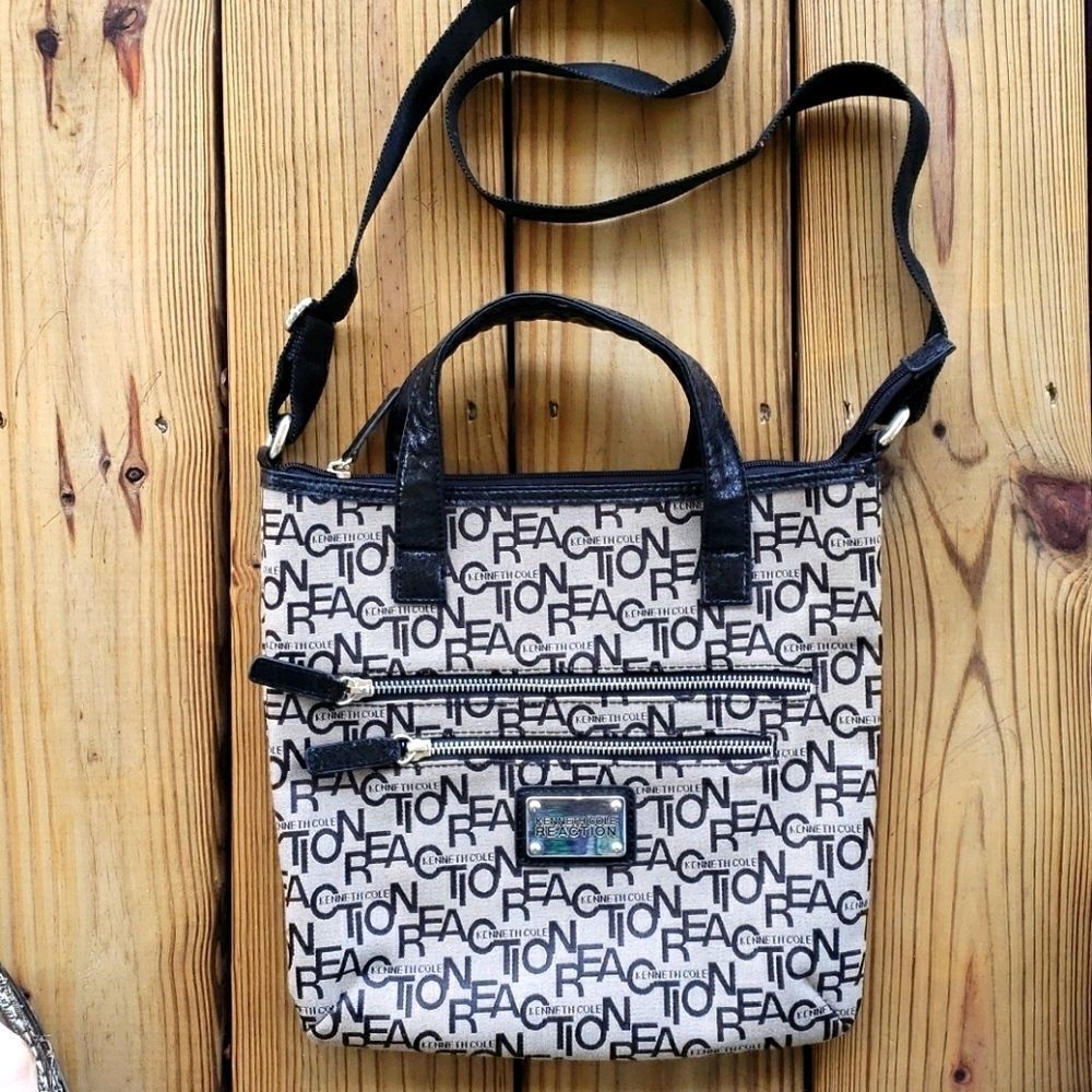 Kenneth Cole Reaction  black and gray crossbody bag